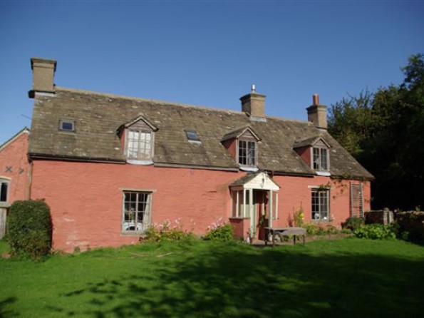 Dukes Farm exterior