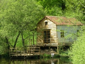 Cabins, Chalets & Lodges